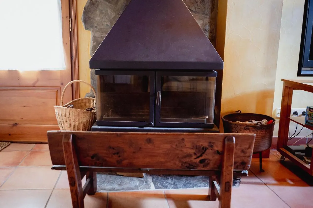 El Xalet De La Vall De Cardos Lladros Chalet